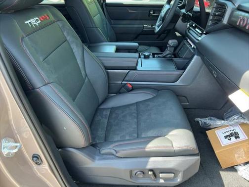 2025 Toyota Sequoia Base