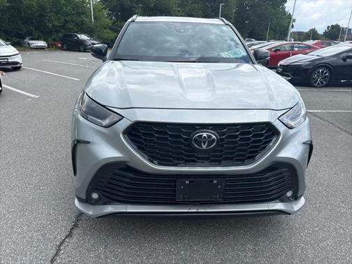 2024 Toyota Highlander XSE