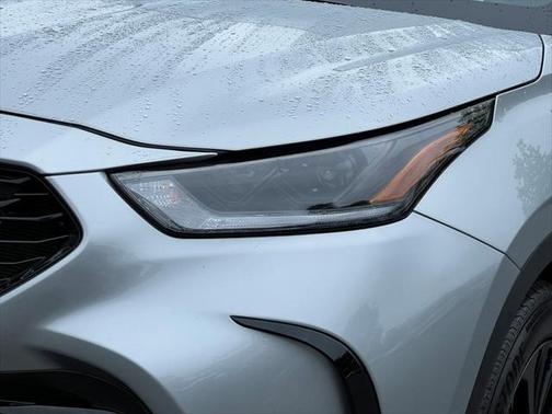 2024 Toyota Highlander XSE