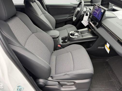 Wind Chill Pearl 2026 Toyota bZ XLE