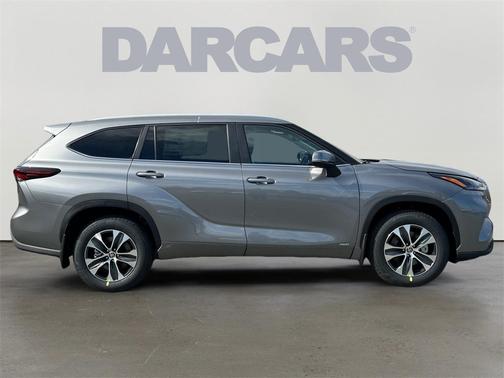 2026 Toyota Highlander Hybrid XLE