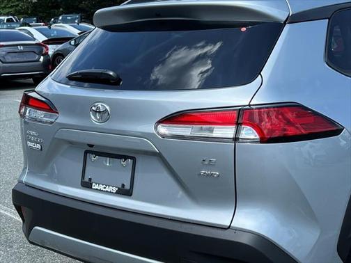 2025 Toyota Corolla Cross LE