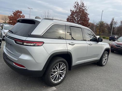 2023 Jeep Grand Cherokee 4xe Base