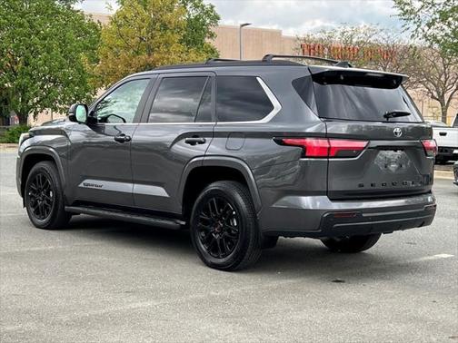 2024 Toyota Sequoia SR5