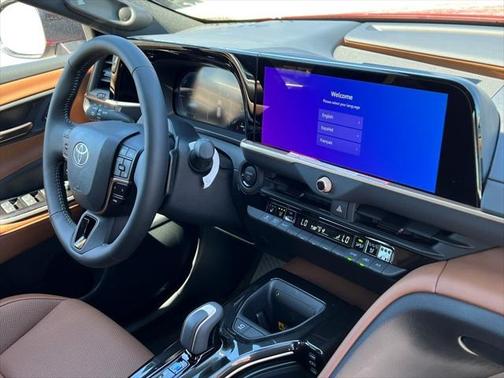 2025 Toyota Crown Signia Limited