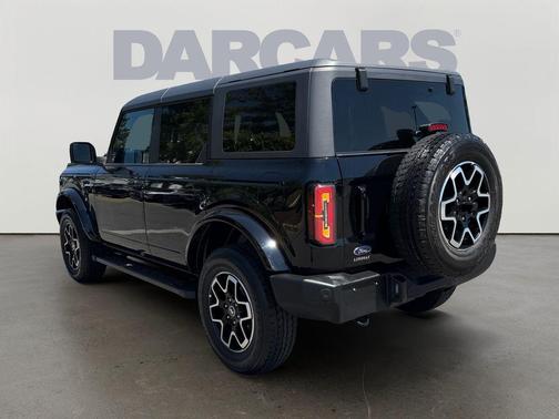 Shadow Black 2024 Ford Bronco Outer Banks