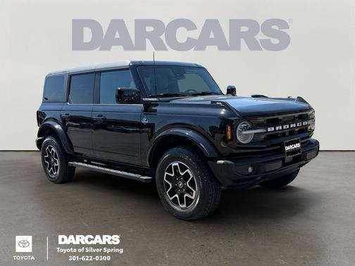Shadow Black 2024 Ford Bronco Outer Banks