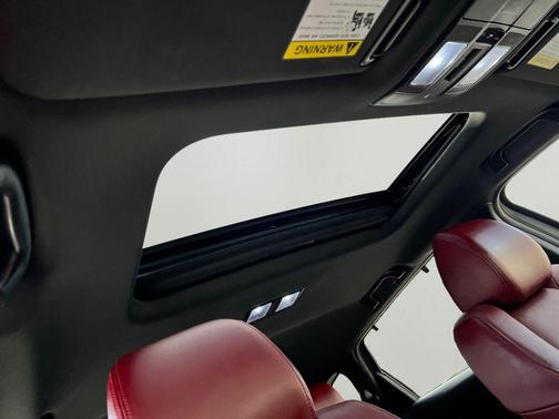 2023 Mazda CX-9 Carbon Edition