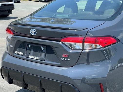 2025 Toyota Corolla Hybrid SE