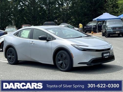 2025 Toyota Prius LE