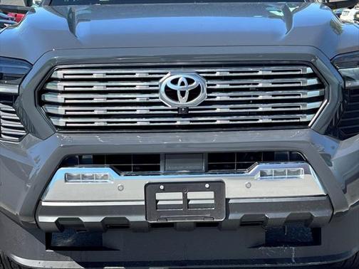 2024 Toyota Tacoma Limited
