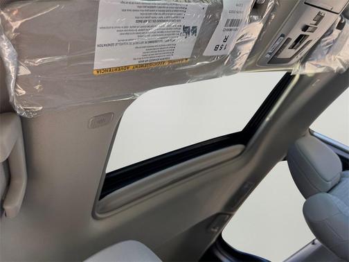 2025 Toyota Sienna LE