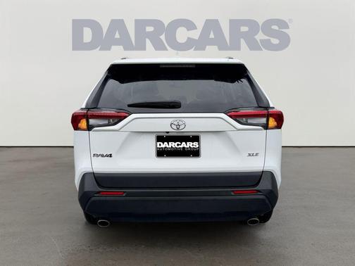 Ice 2024 Toyota RAV4 XLE