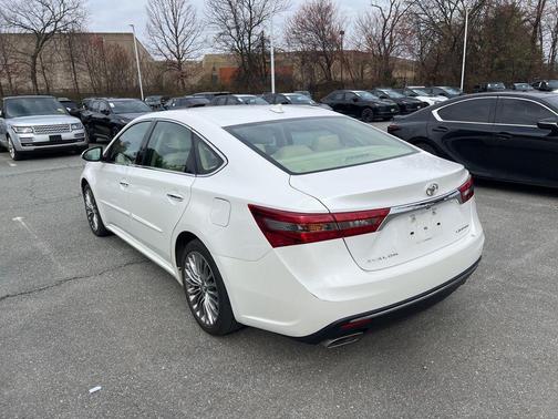 2016 Toyota Avalon Limited