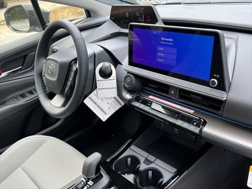 2025 Toyota Prius XLE