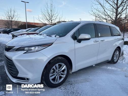 2025 Toyota Sienna Limited