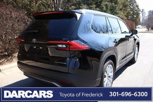 2024 Toyota Grand Highlander Platinum