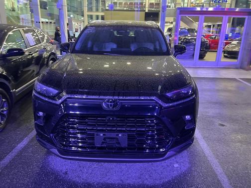 2024 Toyota Grand Highlander Platinum