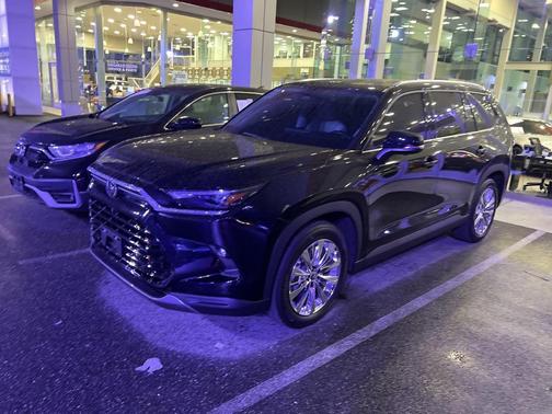 2024 Toyota Grand Highlander Platinum