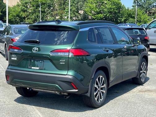 2025 Toyota Corolla Cross XLE