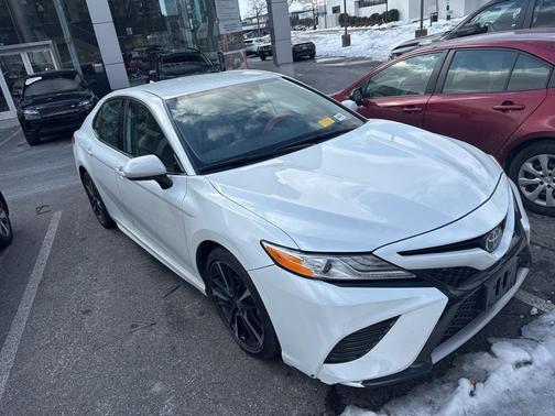 2020 Toyota Camry XSE