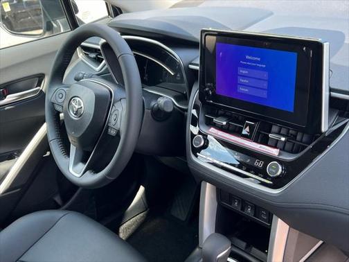 2025 Toyota Corolla Cross XLE