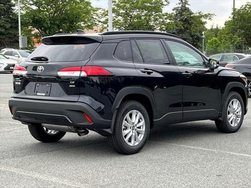 2025 Toyota Corolla Cross LE