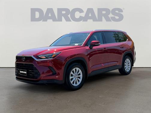 Pearl 2024 Toyota Grand Highlander XLE