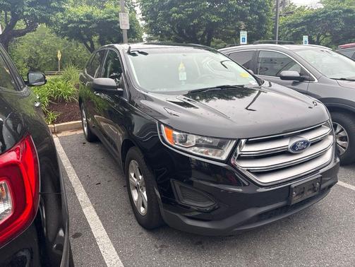 Shadow Black 2018 Ford Edge SE