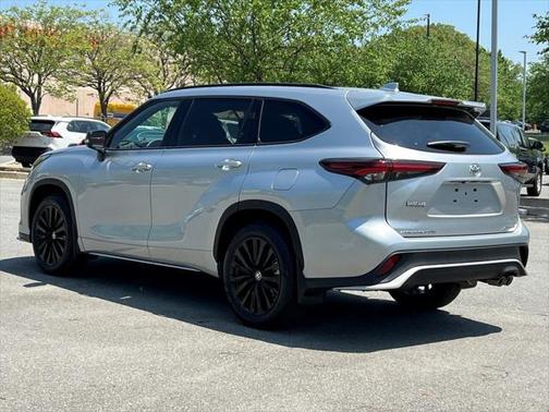 2024 Toyota Highlander XSE