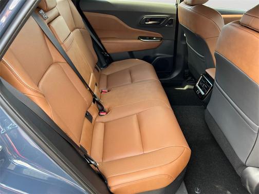 2025 Toyota Crown Signia Limited