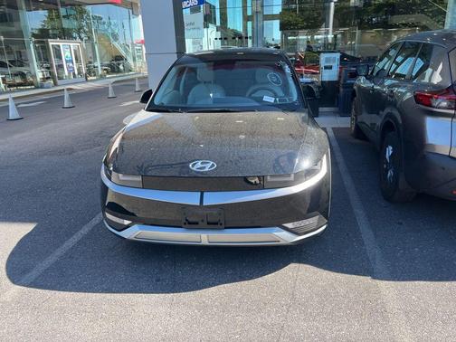 Abyss Black 2023 Hyundai IONIQ 5 SEL