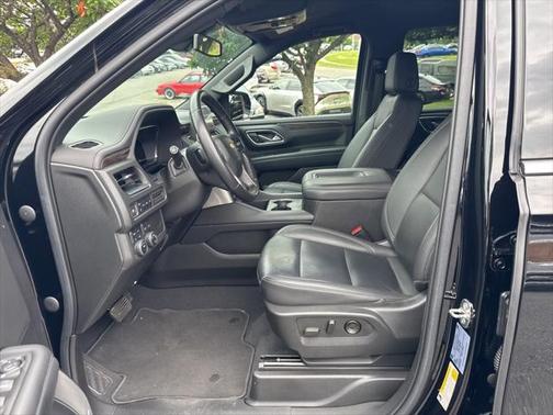 2022 Chevrolet Suburban LT