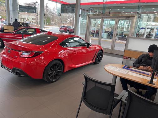 2024 Toyota GR86 Premium