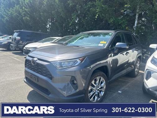 2020 Toyota RAV4 XLE Premium