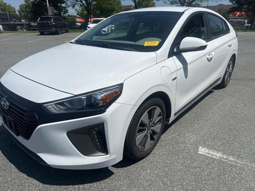 2019 Hyundai IONIQ Plug-In Hybrid Base