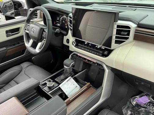 2025 Toyota Tundra Hybrid Capstone