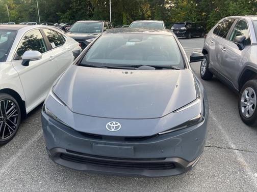 2024 Toyota Prius XLE