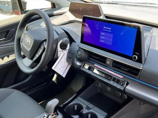 2025 Toyota Prius XLE