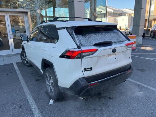 2023 Toyota RAV4 Prime SE