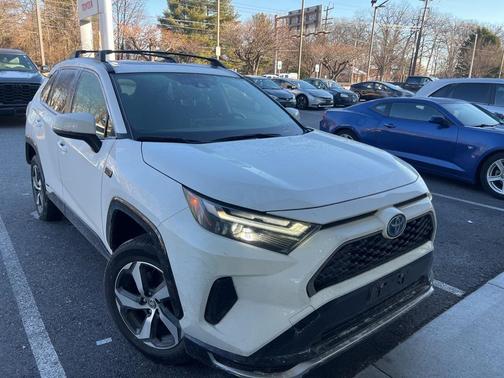 2023 Toyota RAV4 Prime SE