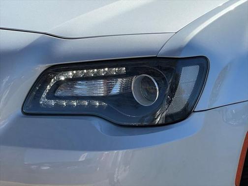 2022 Chrysler 300 Touring
