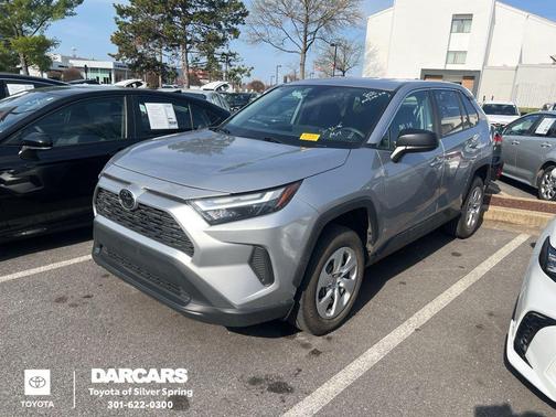 2025 Toyota RAV4 LE
