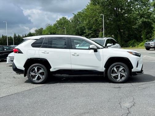 2025 Toyota RAV4 Hybrid SE