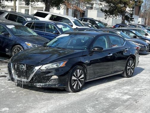 2021 Nissan Altima 2.5 SV