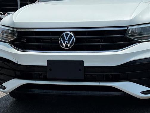 2022 Volkswagen Tiguan 2.0T SE R-Line Black 4MOTION