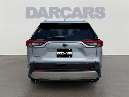 Silver Sky Metallic 2022 Toyota RAV4 Hybrid SE