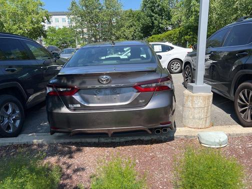 Predawn Gray Mica 2022 Toyota Camry SE