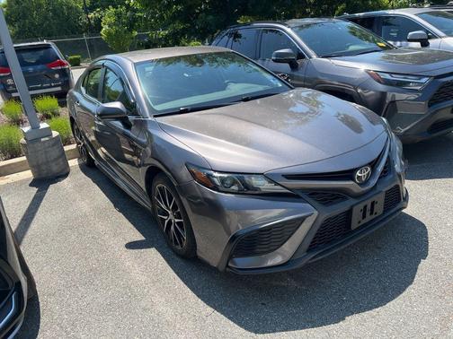 Predawn Gray Mica 2022 Toyota Camry SE