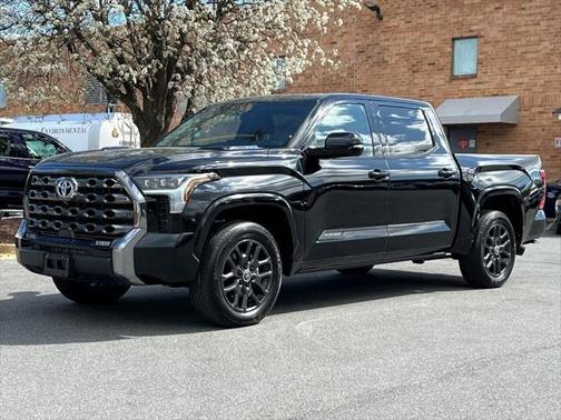 2024 Toyota Tundra Hybrid Platinum